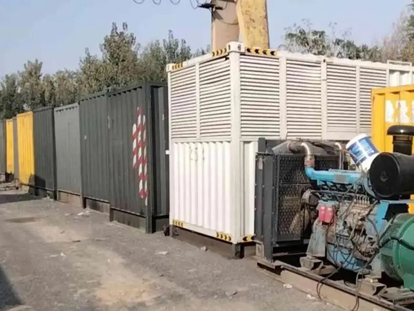 城固200KW柴油发电机机组每小时油耗是多少？